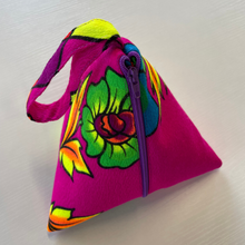 Load image into Gallery viewer, Cairo Wristlet