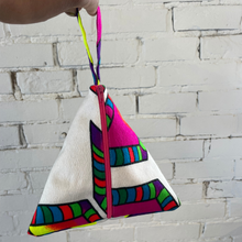 Load image into Gallery viewer, Cairo Wristlet
